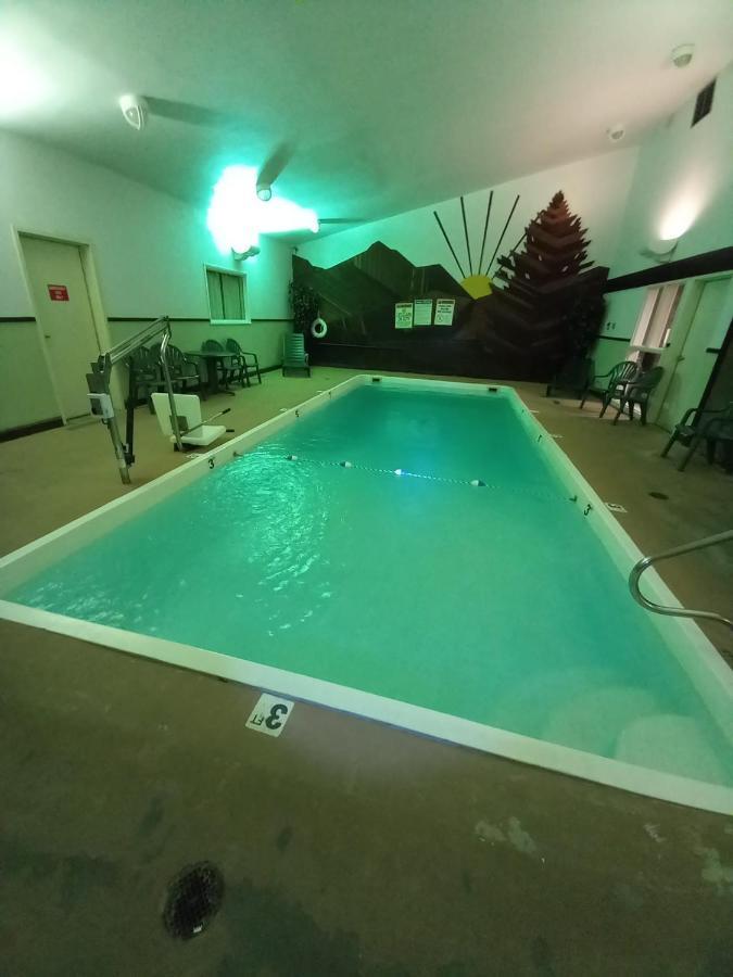 Lupine Inn เรดลอดจ์ ภายนอก รูปภาพ
