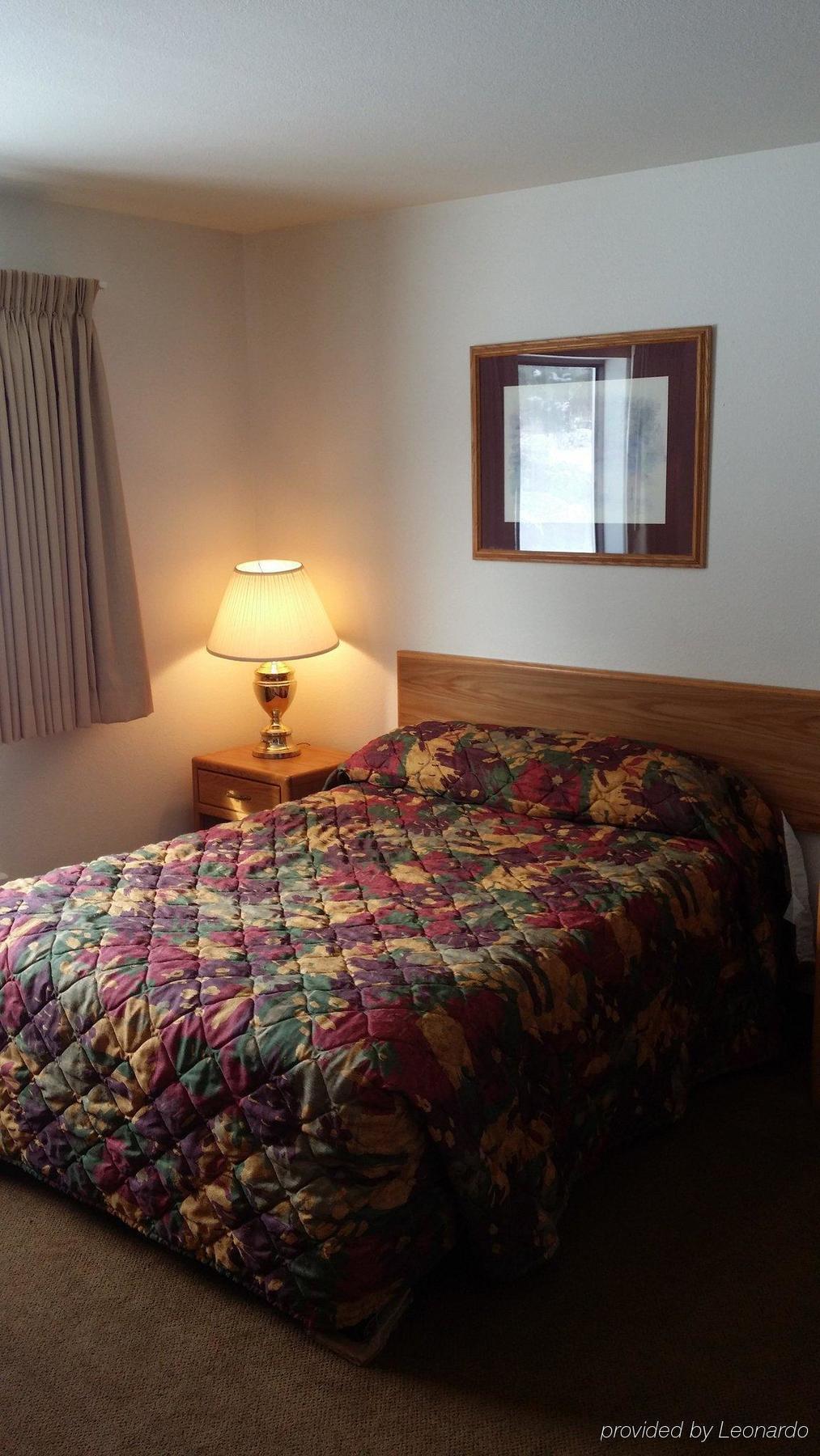 Lupine Inn เรดลอดจ์ ภายนอก รูปภาพ